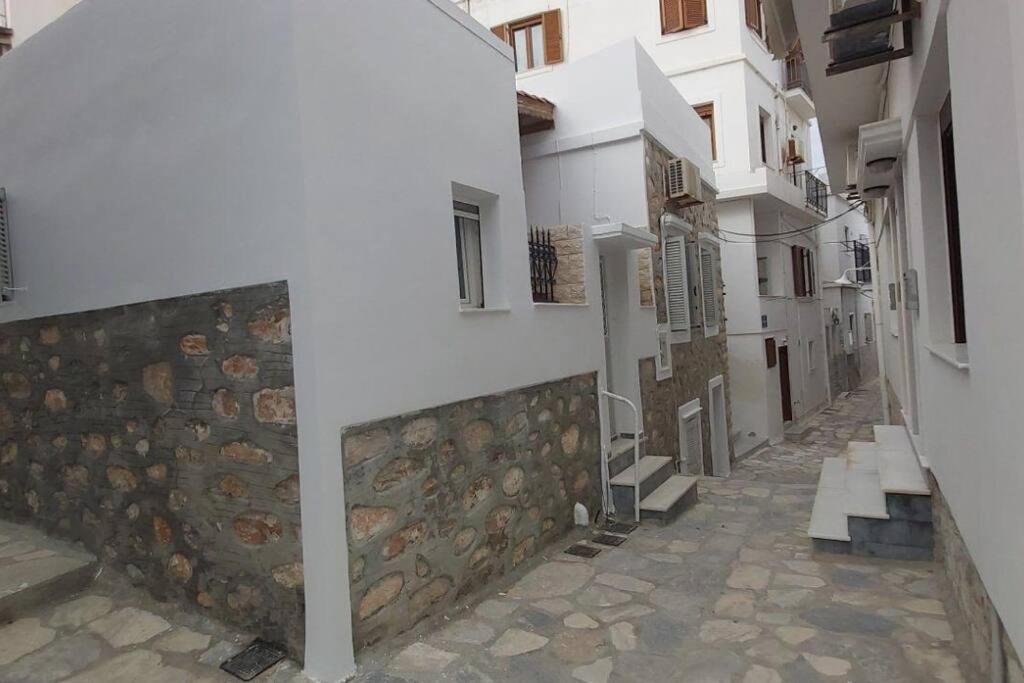 Villa Syros Stone Yard House Ermoupoli Exterior foto